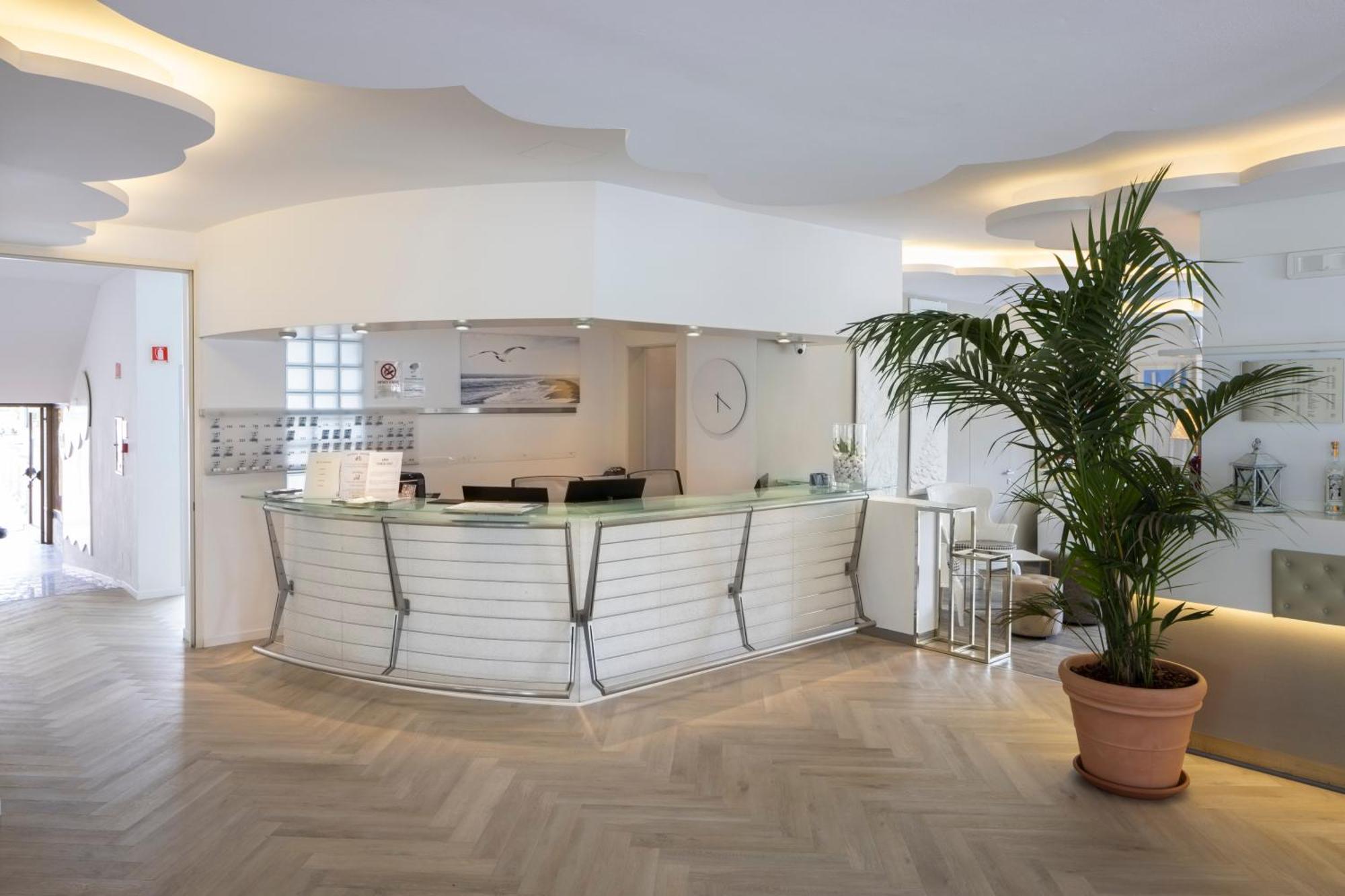 Hotel Delle Nazioni Lignano Sabbiadoro Buitenkant foto